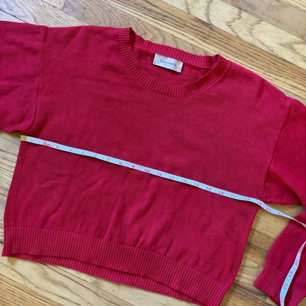✨SOLD✨Shaina Mote cropped red sweater size xs - Picture 9 of 11